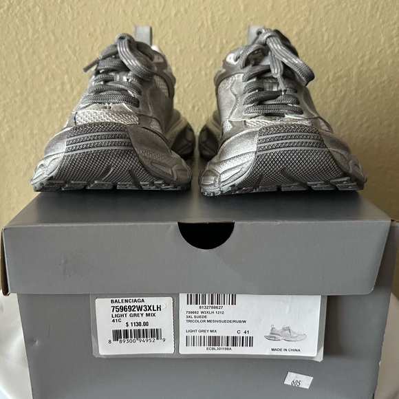 NIB BALENCIAGA Women's 3XL Suede Trim Sneakers - Picture 1 of 9